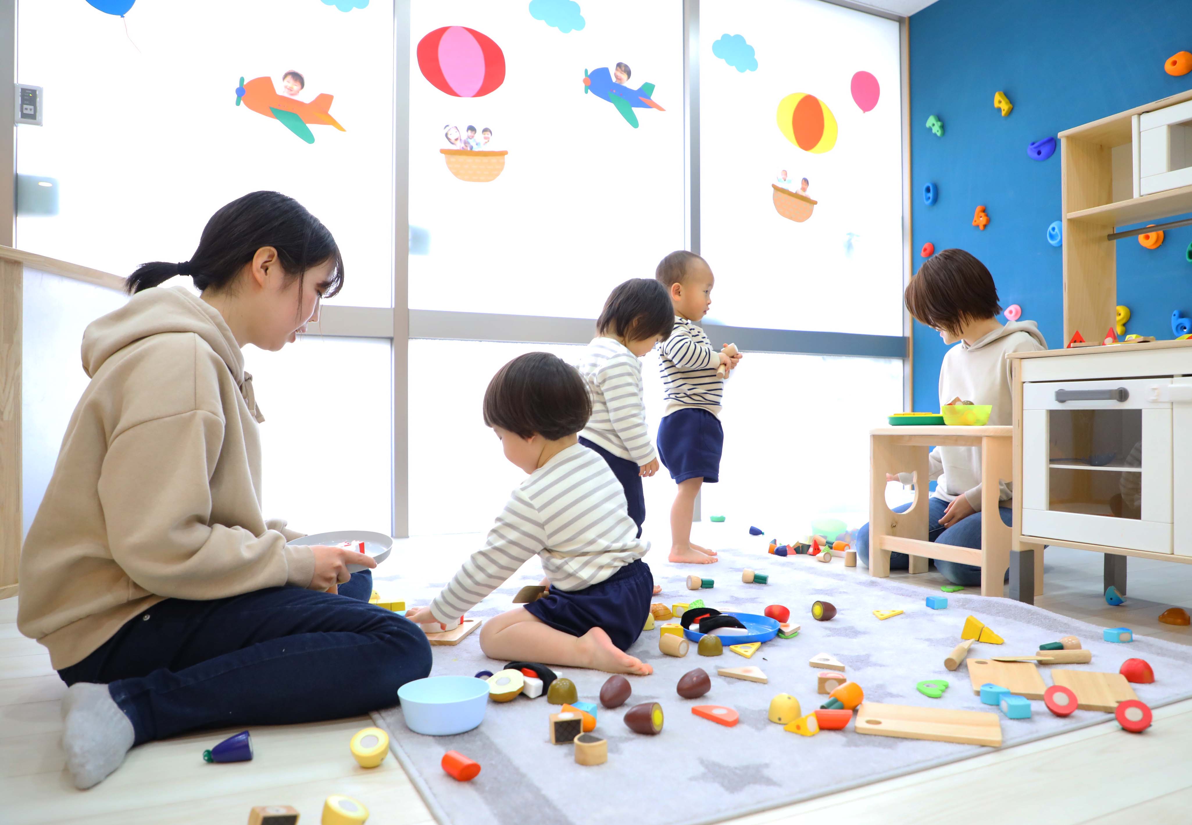 福岡市城南区荒江の保育園「くれっしぇんど保育園」の保育写真